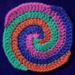 Разноцветный спиральный мотив